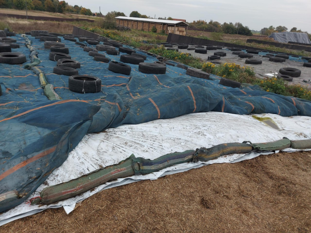 заготовка кормов на зиму и подготовка к новому сезону