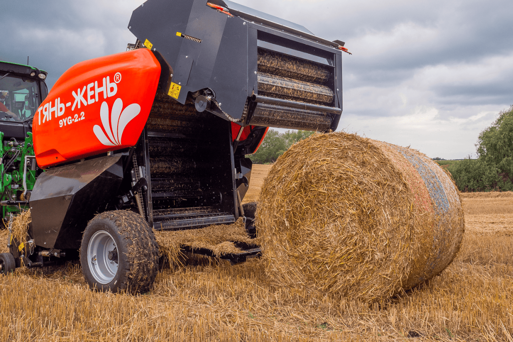 пресс подборщик тянь - жень.png