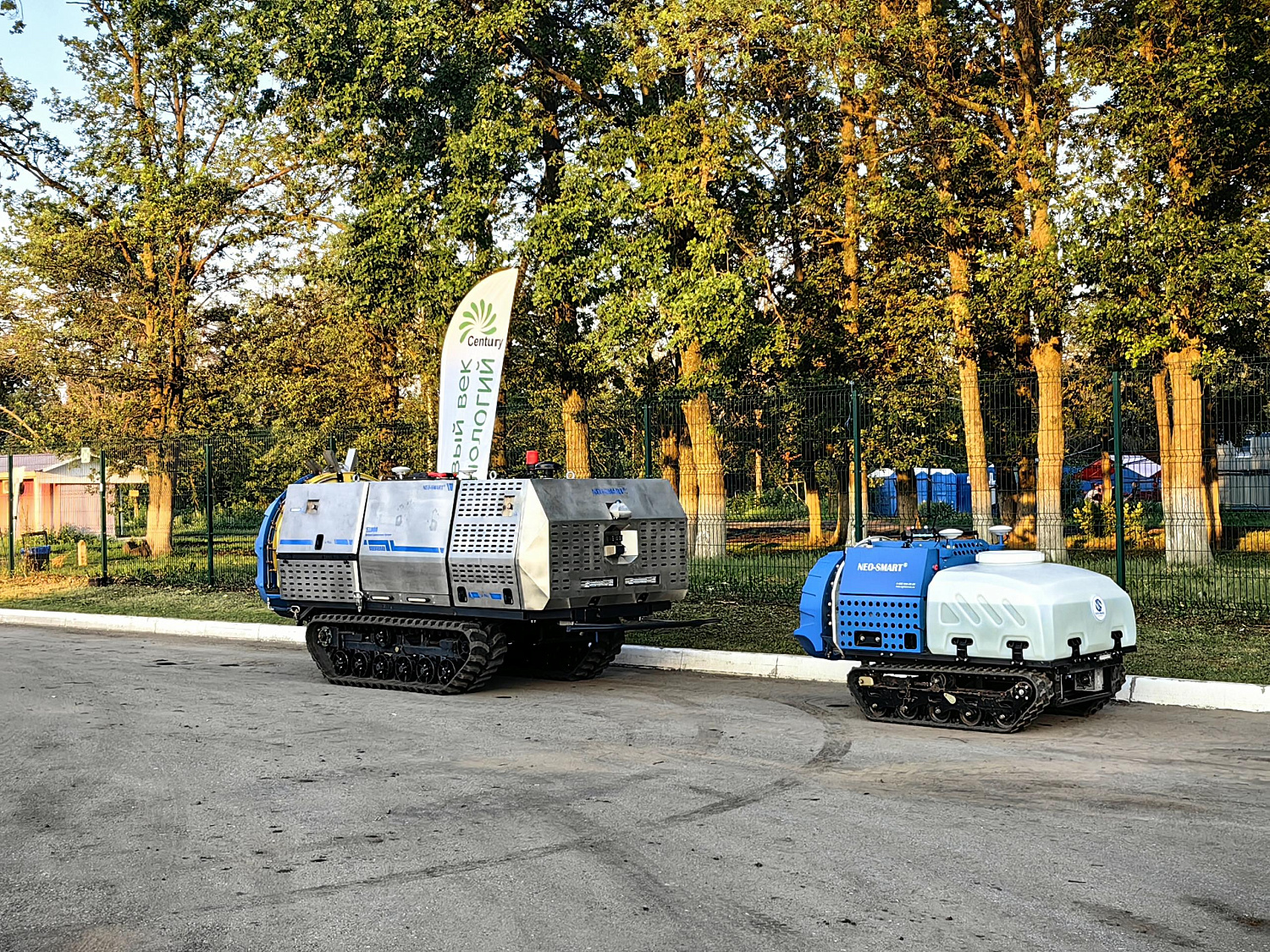 Полевой семинар демо-показ во Фрагарии. Компания "Новый век агротехнологий" представила роботов